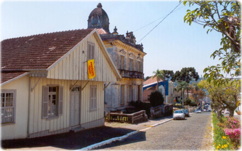 Garibaldi - Visão Geral da Cidade